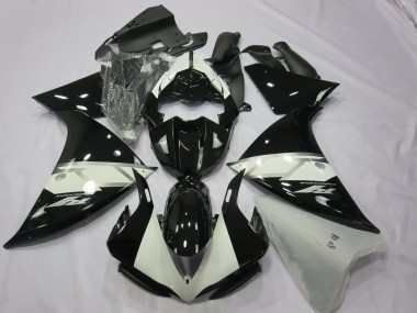 2013-2014 Black Silver White Yamaha R1 Motorcycle Fairings Canada